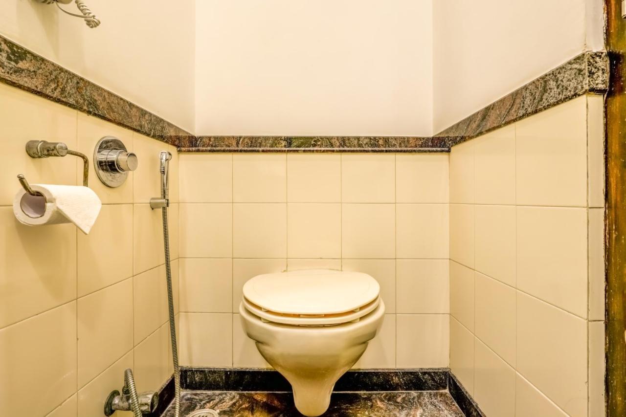 Lemon Tree Hotel, East Delhi Mall, Kaushambi Ghaziabad Exterior photo
