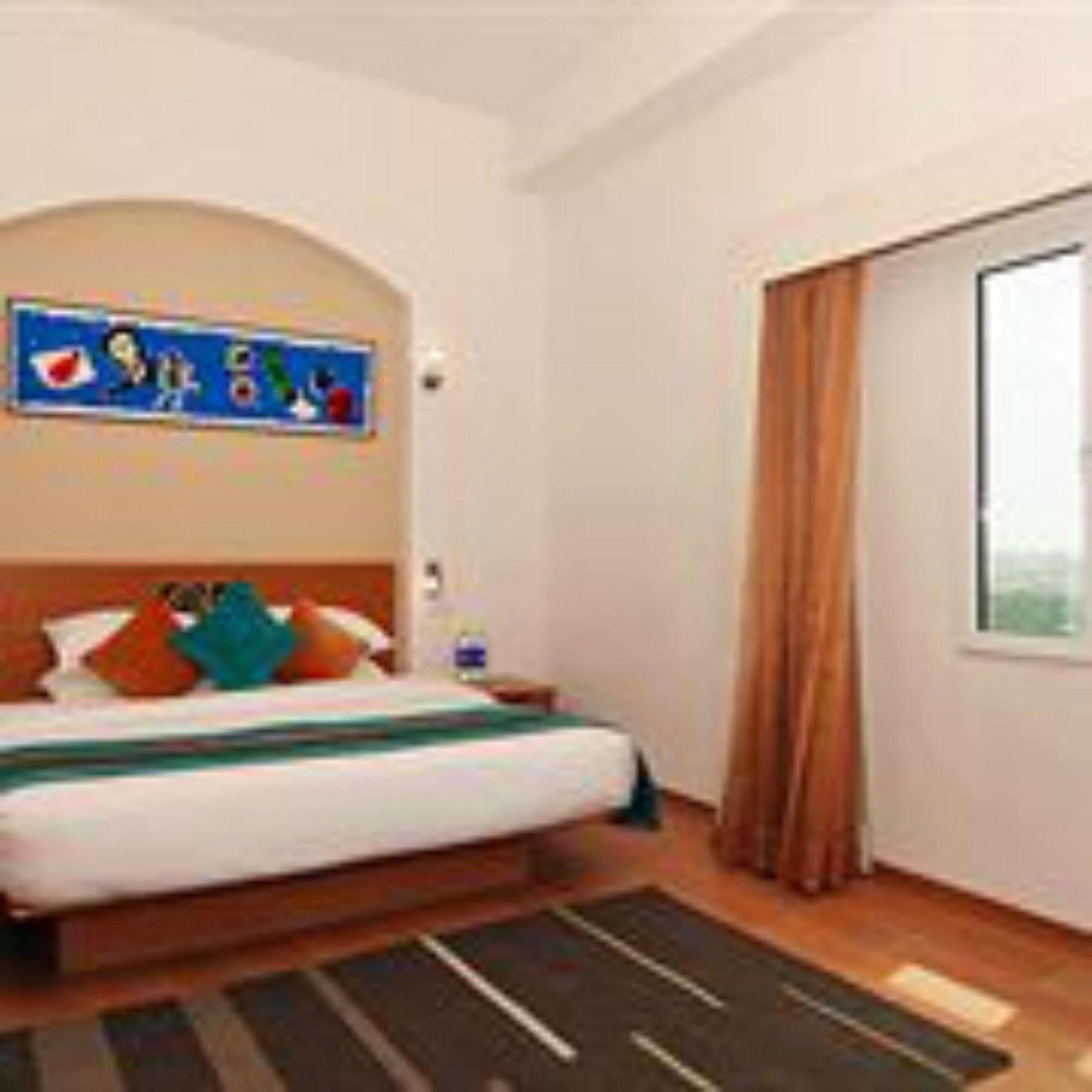 Lemon Tree Hotel, East Delhi Mall, Kaushambi Ghaziabad Exterior photo
